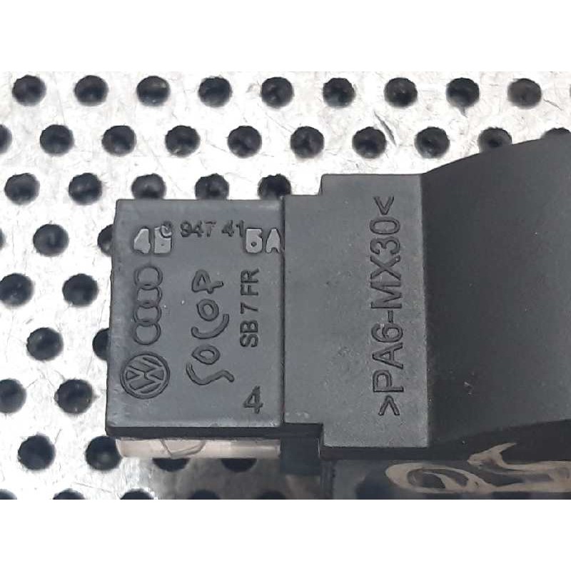 Recambio de piloto matricula para audi a6 allroad quattro (4gj) 3.0 tdi clean diesel referencia OEM IAM 4B0947415A 3