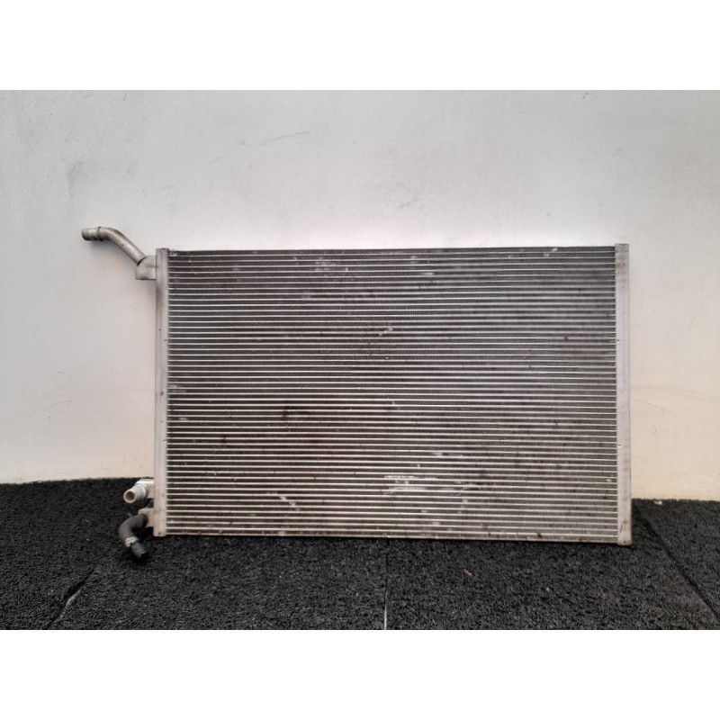 Recambio de radiador agua para jaguar xe prestige referencia OEM IAM GX738K2030BB  