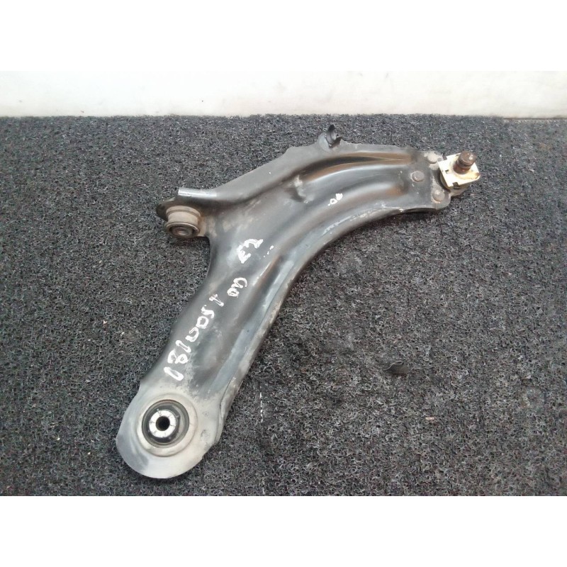 Recambio de brazo suspension inferior delantero derecho para renault kangoo expression referencia OEM IAM   
