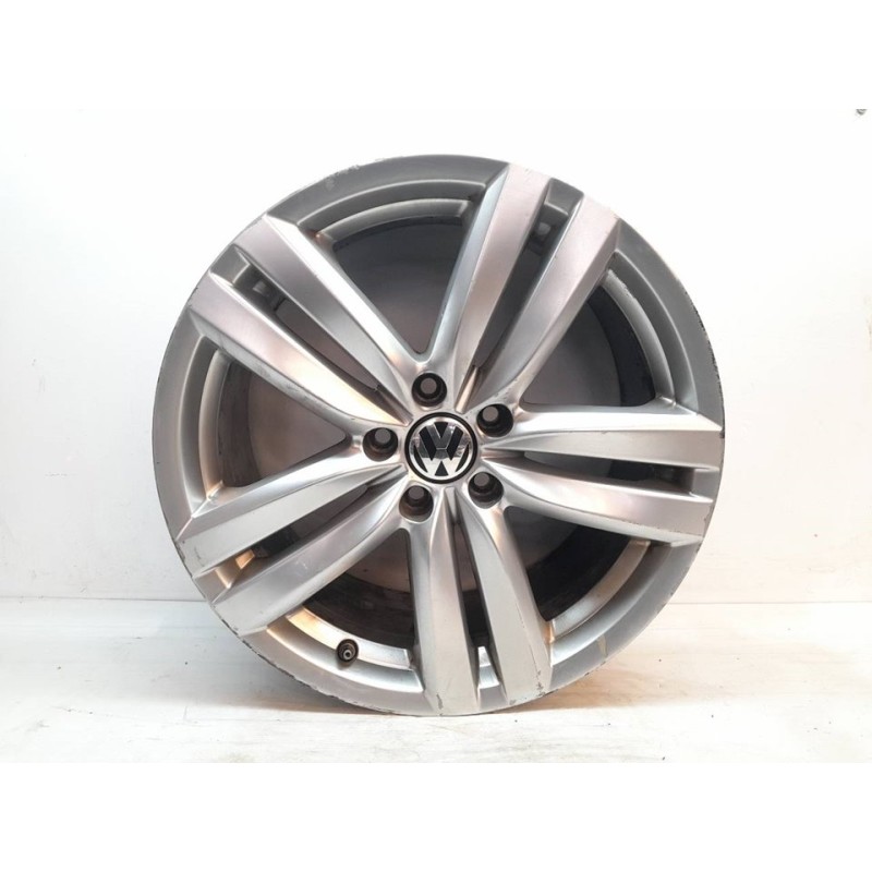 Recambio de llanta para volkswagen passat lim. (362) advance bluemotion referencia OEM IAM 3AA601025M  