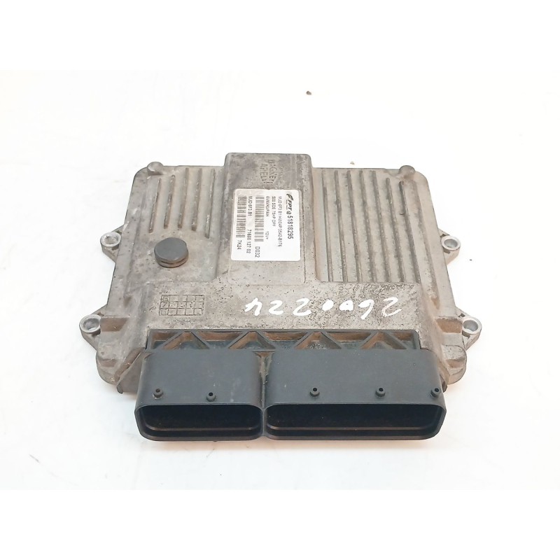 Recambio de centralita motor uce para fiat 500 (312_) 1.3 d multijet (312axb1a) referencia OEM IAM 51818295 7160012702 