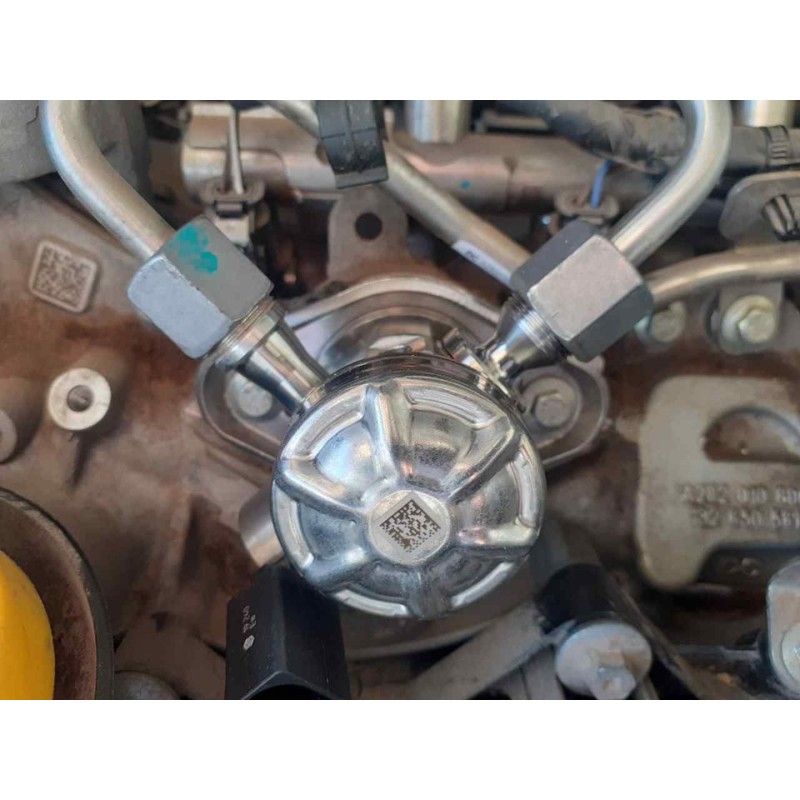 Recambio de bomba inyeccion para dacia dokker essential referencia OEM IAM 2