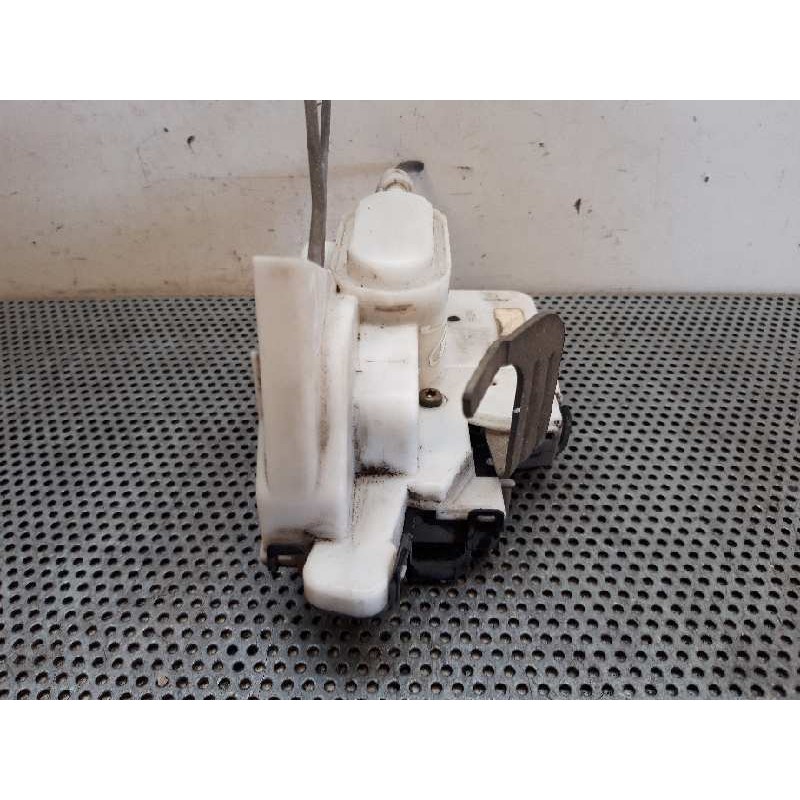 Recambio de cerradura puerta trasera derecha para seat cordoba vario (6k5) sxe referencia OEM IAM - Blanco 2