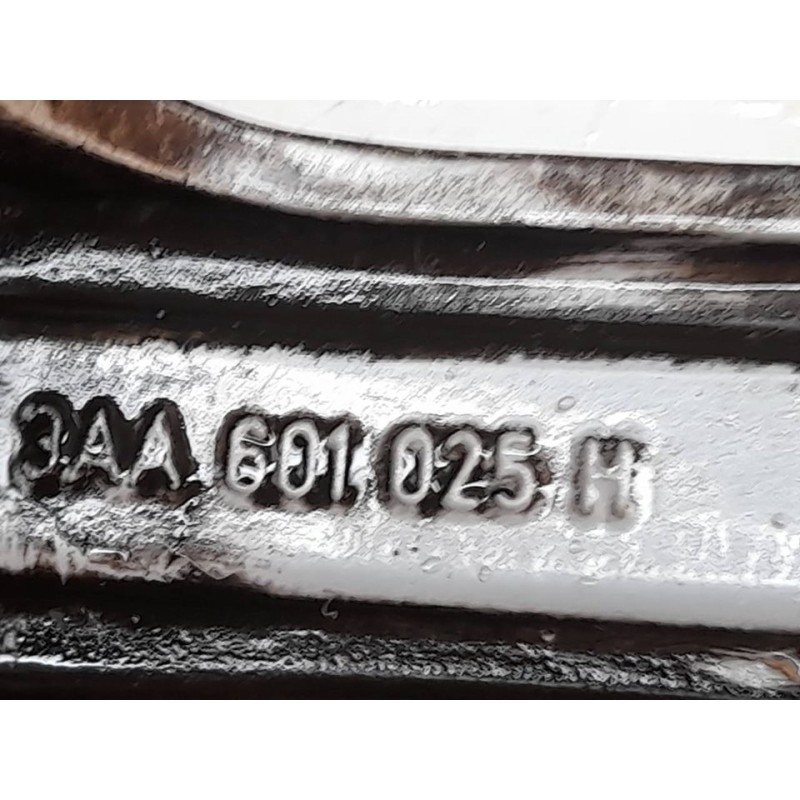 Recambio de llanta para volkswagen passat lim. (362) advance bluemotion referencia OEM IAM 3AA601025M 2