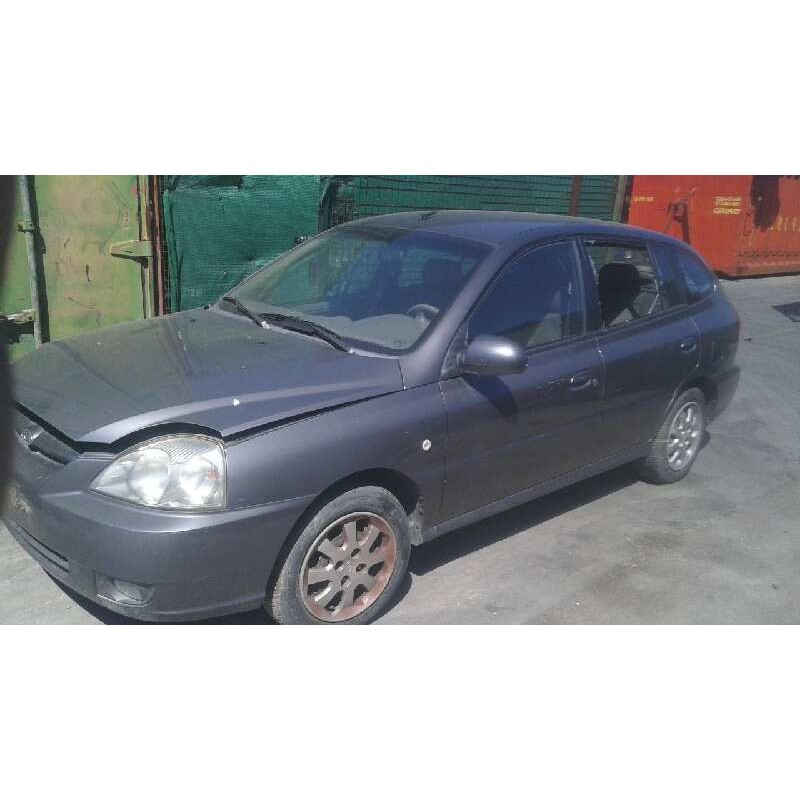 kia rio del año 2004