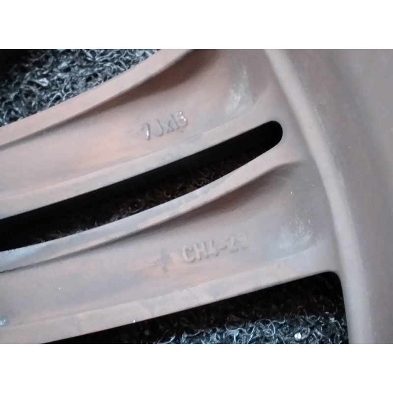 Recambio de llanta para citroën c4 lim. seduction referencia OEM IAM - Blanco 2
