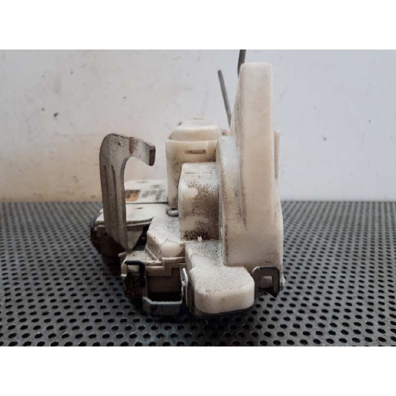Recambio de cerradura puerta trasera izquierda para seat cordoba vario (6k5) sxe referencia OEM IAM - Blanco 2
