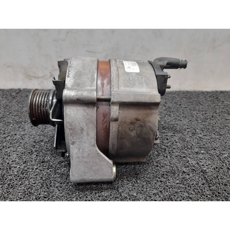 Recambio de alternador para mercedes-benz clase s (w126) berlina+coupe se 300 referencia OEM IAM 0120469811  