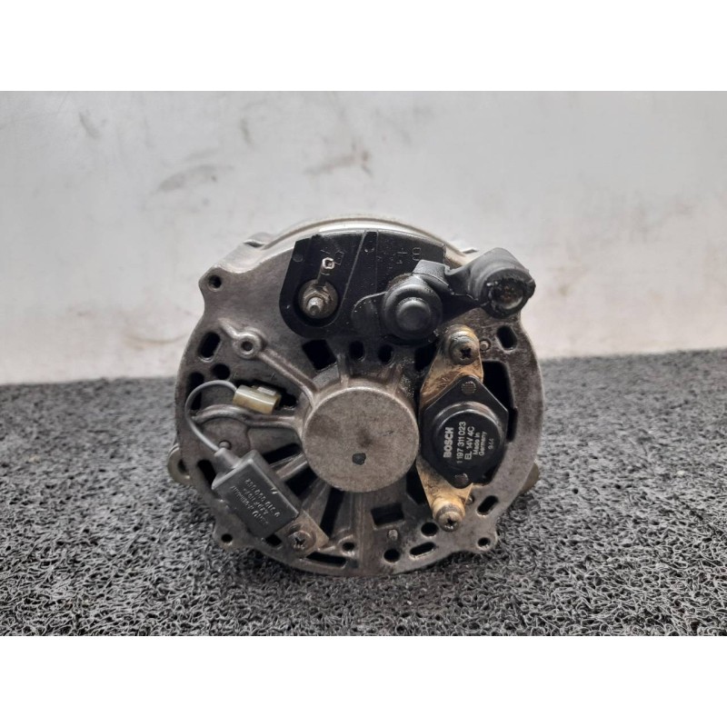 Recambio de alternador para mercedes-benz clase s (w126) berlina+coupe se 300 referencia OEM IAM 0120469811 - Blanco 2