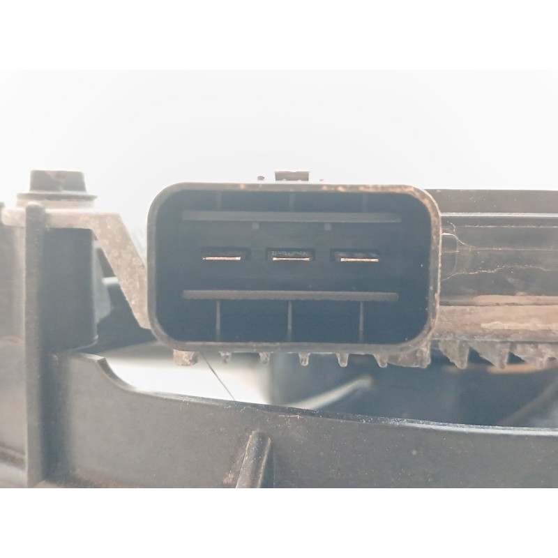 Recambio de electroventilador para kia stonic (ybcuv) tech referencia OEM IAM 25385D9000 - Azul 3