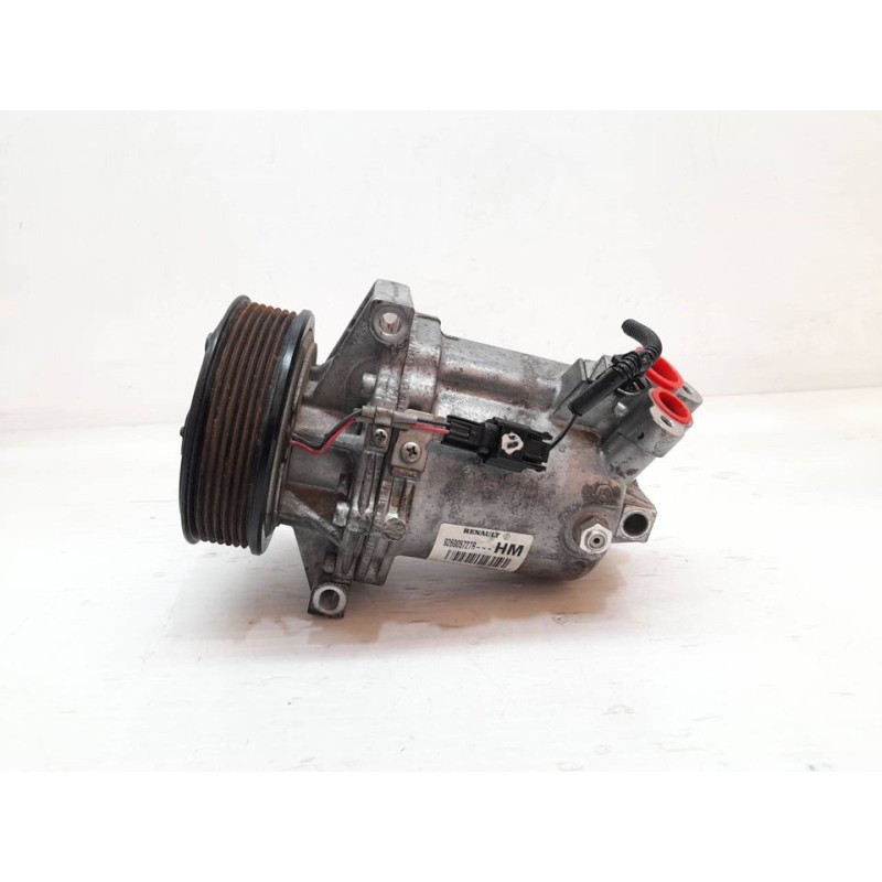 Recambio de compresor aire acondicionado para dacia dokker essential referencia OEM IAM 926005727R HM 