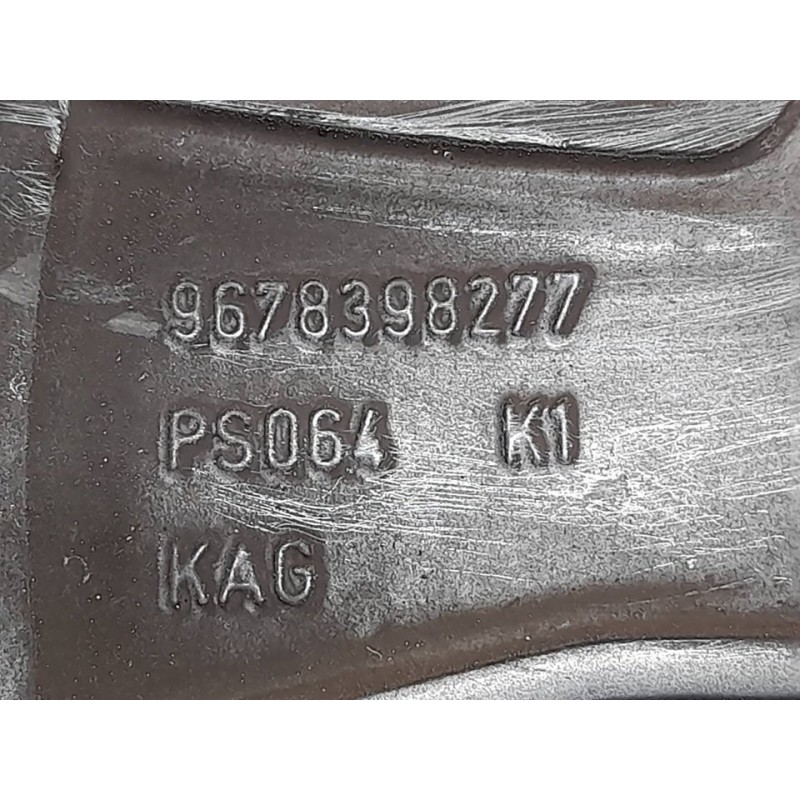 Recambio de llanta para peugeot 2008 (--.2013) active referencia OEM IAM 9678398277 - Blanco 2