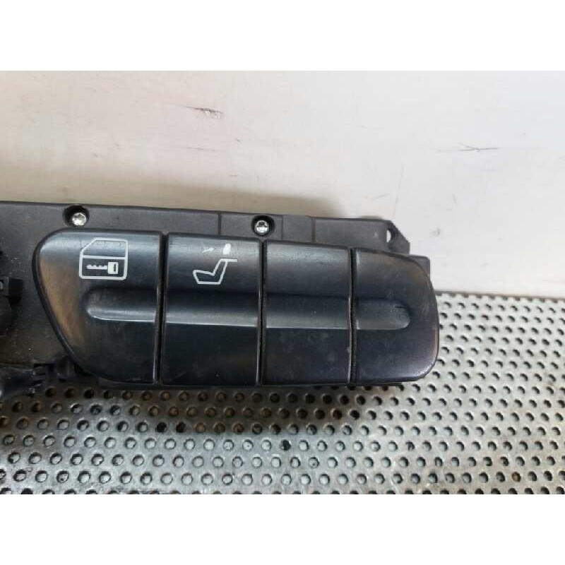 Recambio de warning para mercedes-benz clase c (w203) berlina 2.2 cdi cat referencia OEM IAM 2038203710 3306010101 1111980002 - Gris 2