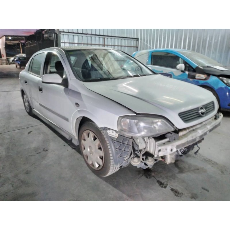 opel astra g berlina del año 1999