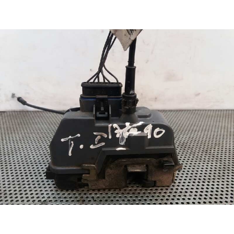 Recambio de cerradura puerta trasera izquierda para renault megane ii classic berlina expression referencia OEM IAM   
