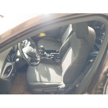 ASIENTO DELANTERO IZQUIERDO 