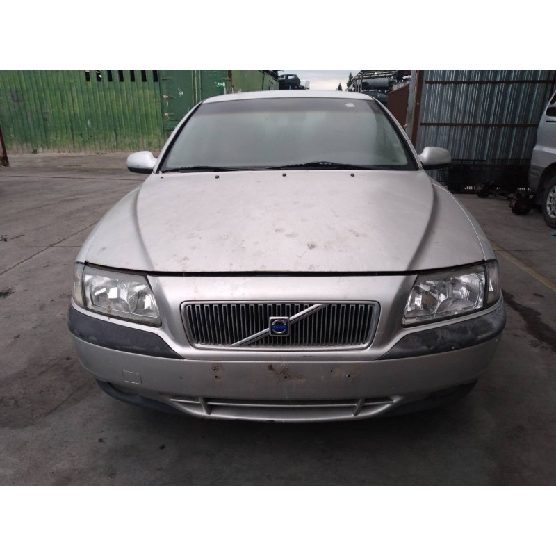 volvo s80 berlina del año 2000
