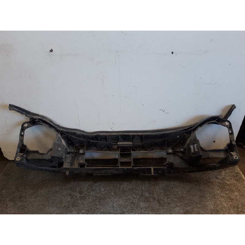 Recambio de panel frontal para nissan primastar (x83) caja cerrada batalla corta 2,76t referencia OEM IAM - Negro 2