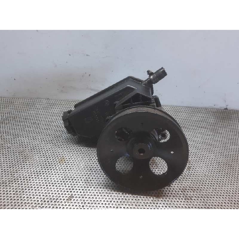 Recambio de bomba direccion para opel vectra b berlina 1.8 16v referencia OEM IAM 90495960 7691900110 
