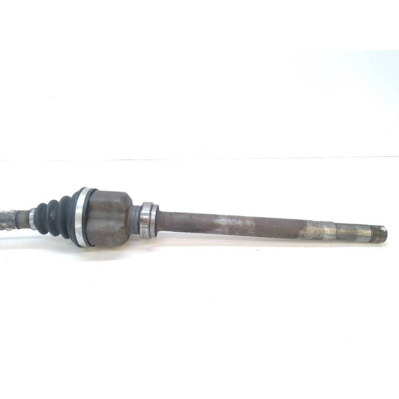 Recambio de transmision delantera derecha para peugeot 3008 sport pack referencia OEM IAM 3