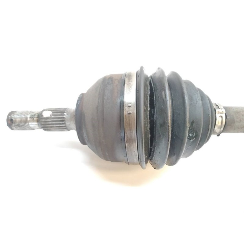 Recambio de transmision delantera derecha para peugeot 3008 sport pack referencia OEM IAM 4