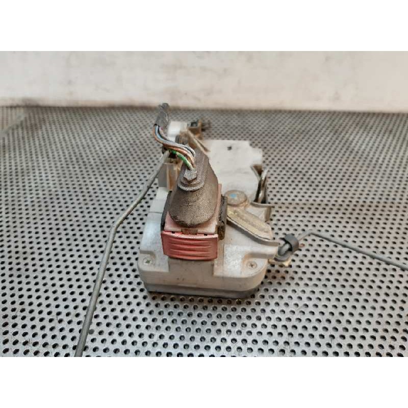 Recambio de cerradura puerta delantera derecha para peugeot 206 berlina xn referencia OEM IAM 6