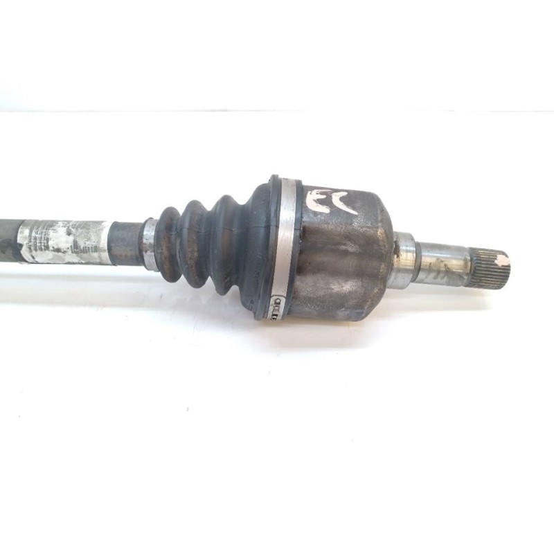 Recambio de transmision delantera izquierda para peugeot 3008 sport pack referencia OEM IAM 2