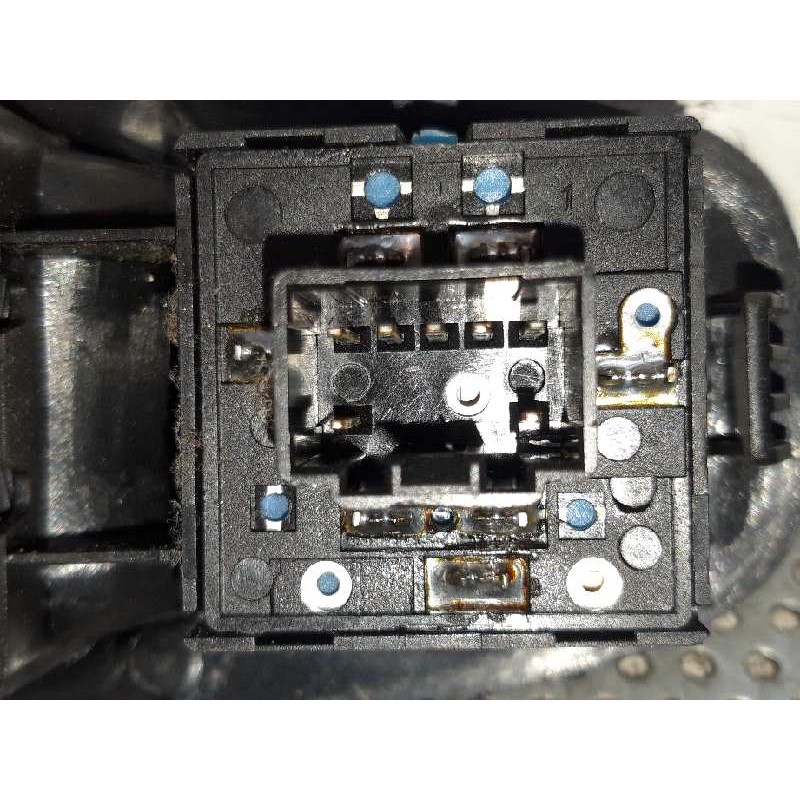 Recambio de mando elevalunas delantero izquierdo para hyundai accent (lc) gls referencia OEM IAM - Gris 2