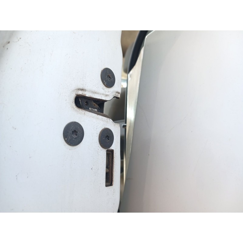 Recambio de cerradura puerta lateral izquierda para renault kangoo expression referencia OEM IAM   