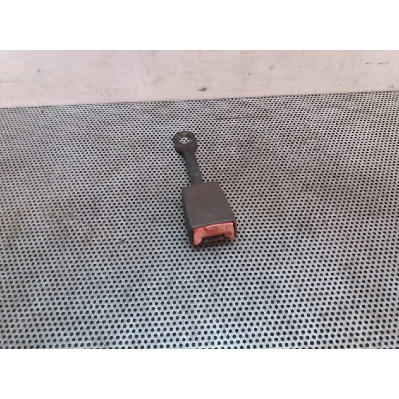 Recambio de enganche cinturon delantero derecho para nissan micra (k12e) 1.5 dci turbodiesel cat referencia OEM IAM 2