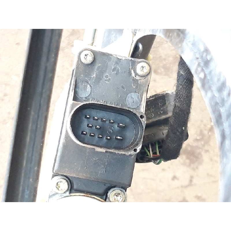 Recambio de elevalunas trasero derecho para audi a3 (8l) 1.9 tdi ambiente referencia OEM IAM - Rojo 2