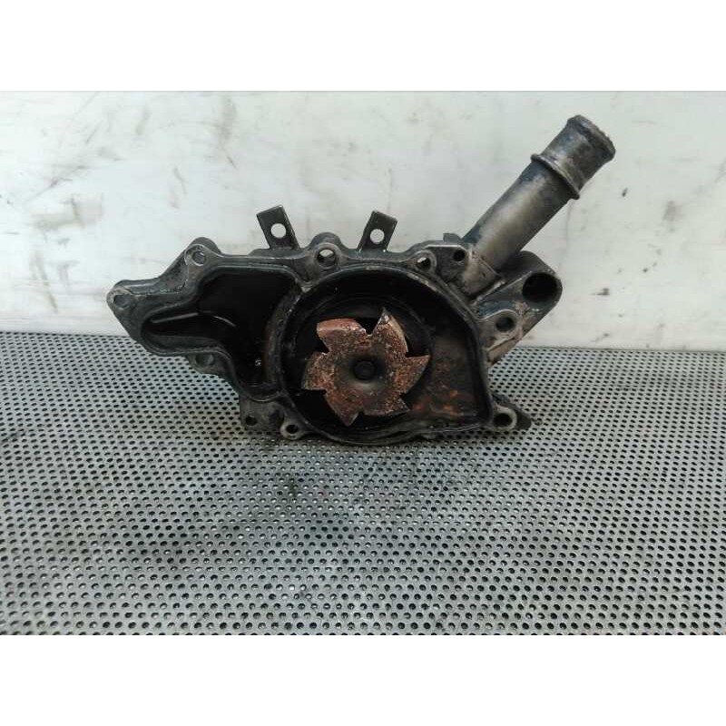 Recambio de bomba agua para mercedes-benz vito (w638) combi 2.2 16v cdi turbodiesel cat referencia OEM IAM 6112010210 - Verde 3