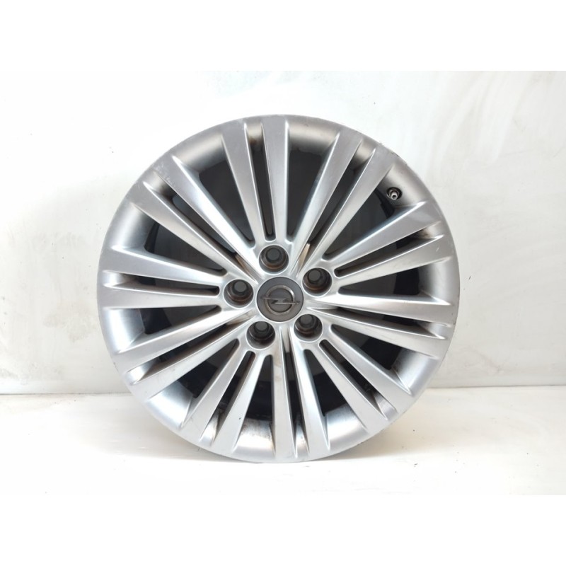Recambio de llanta para opel insignia berlina excellence referencia OEM IAM 1331379  