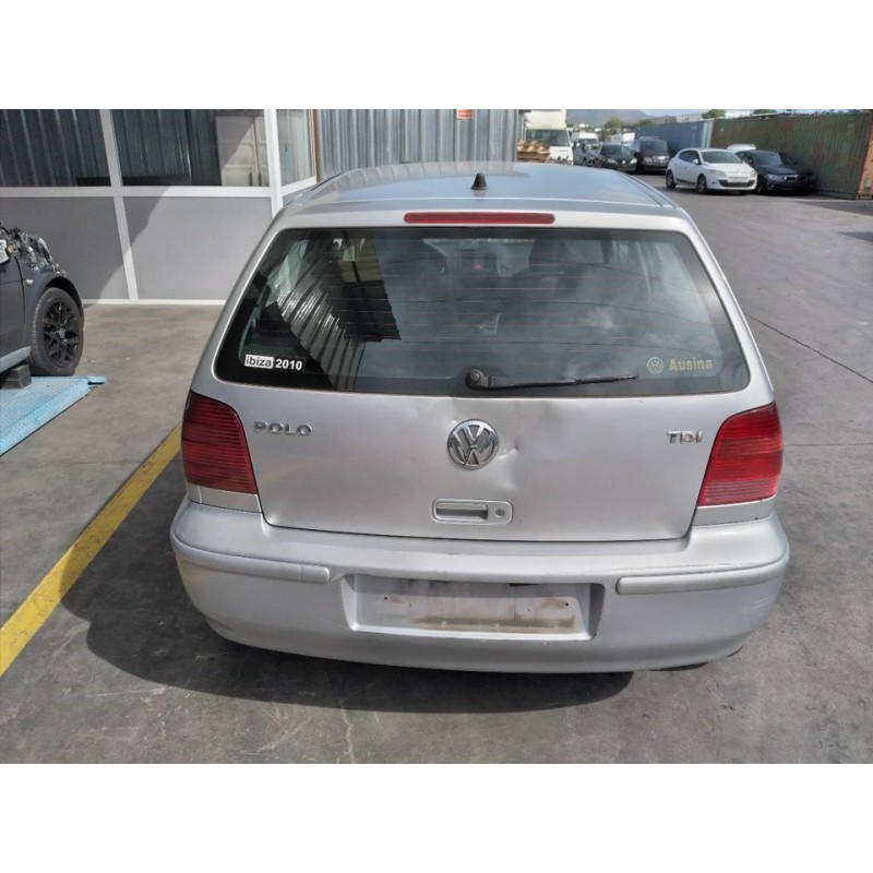 volkswagen polo berlina (6n2) del año 2000