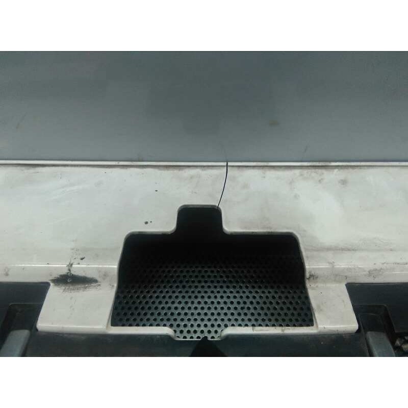 Recambio de rejilla delantera para peugeot partner (s2) combi pro referencia OEM IAM - Blanco 3