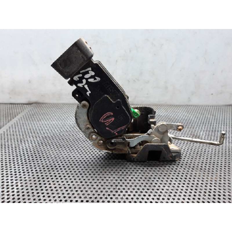 Recambio de cerradura puerta trasera derecha para suzuki grand vitara 5 puertas sq (ft) 2.0 td dlx referencia OEM IAM   