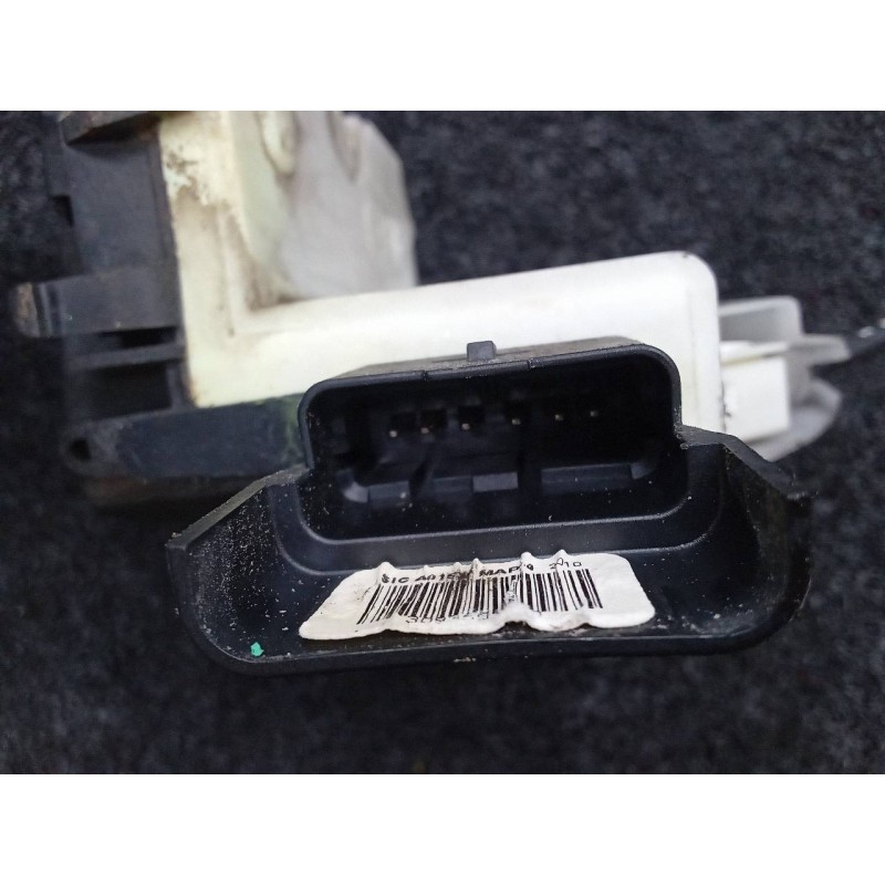 Recambio de cerradura puerta delantera derecha para peugeot 3008 sport pack referencia OEM IAM 732290 4
