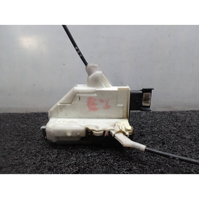 Recambio de cerradura puerta delantera derecha para peugeot 3008 sport pack referencia OEM IAM 732290 5