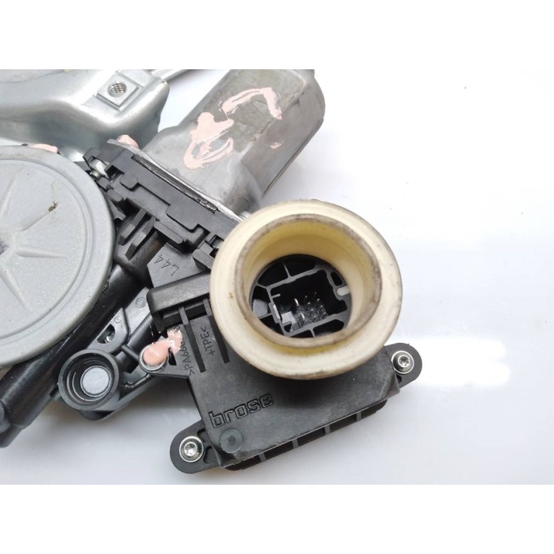 Recambio de elevalunas trasero derecho para toyota auris active referencia OEM IAM 8570202020 961919101 977555108 - Blanco 4