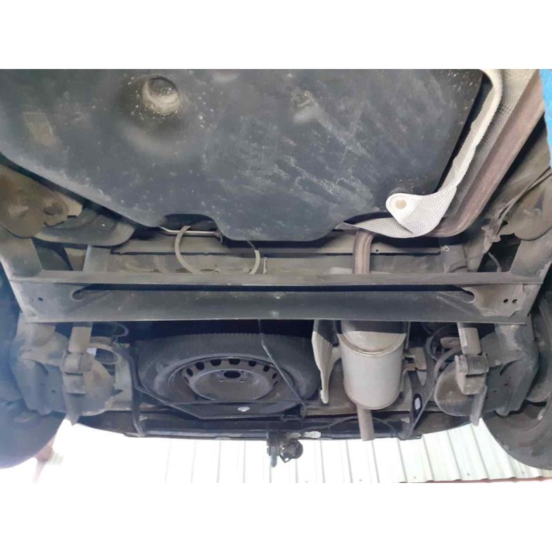 Recambio de puente trasero para dacia dokker essential referencia OEM IAM 4