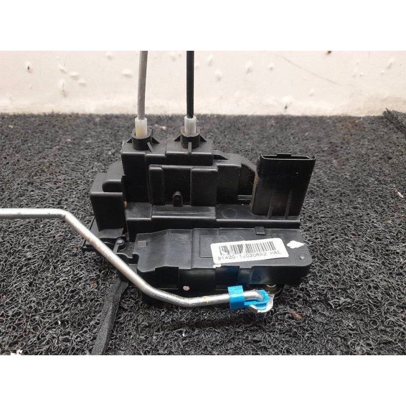 Recambio de cerradura puerta trasera derecha para hyundai i20 classic referencia OEM IAM 814201J020RR2  