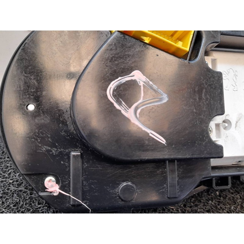 Recambio de cuadro instrumentos para peugeot 3008 sport pack referencia OEM IAM 9676614680 9674982480 5