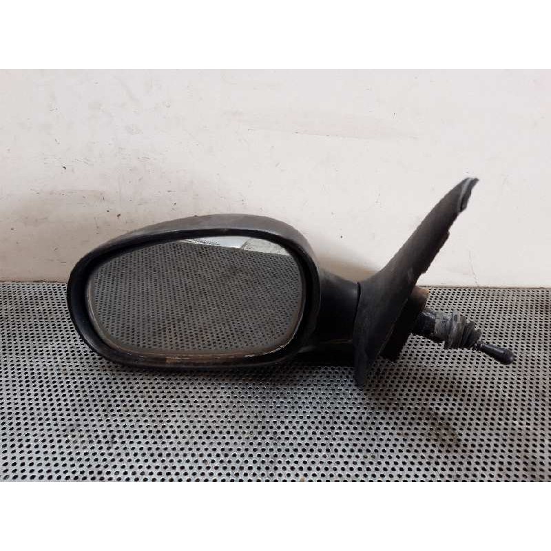 Recambio de retrovisor izquierdo para daewoo lanos 1.3 referencia OEM IAM   