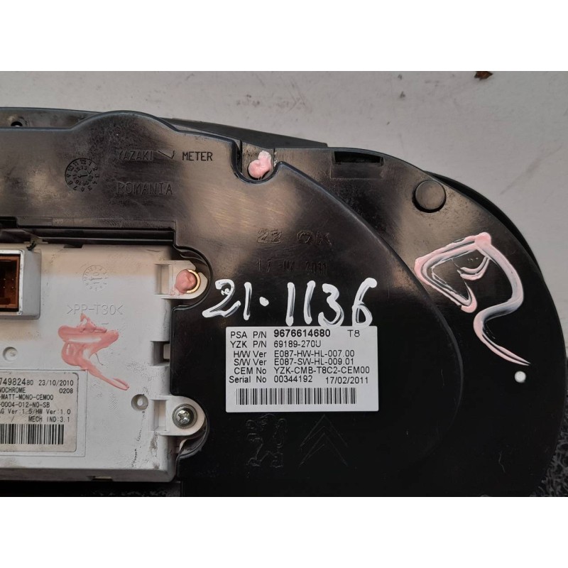 Recambio de cuadro instrumentos para peugeot 3008 sport pack referencia OEM IAM 9676614680 9674982480 7