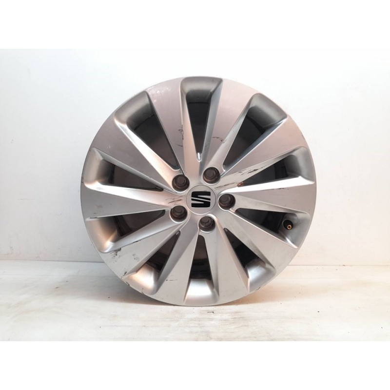 Recambio de llanta para seat arona xperience referencia OEM IAM 6F9601025  