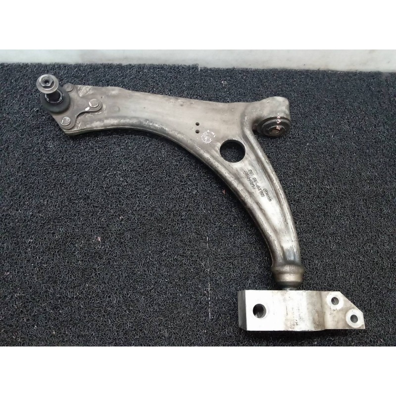Recambio de brazo suspension inferior delantero izquierdo para volkswagen passat berlina (3c2) highline referencia OEM IAM   