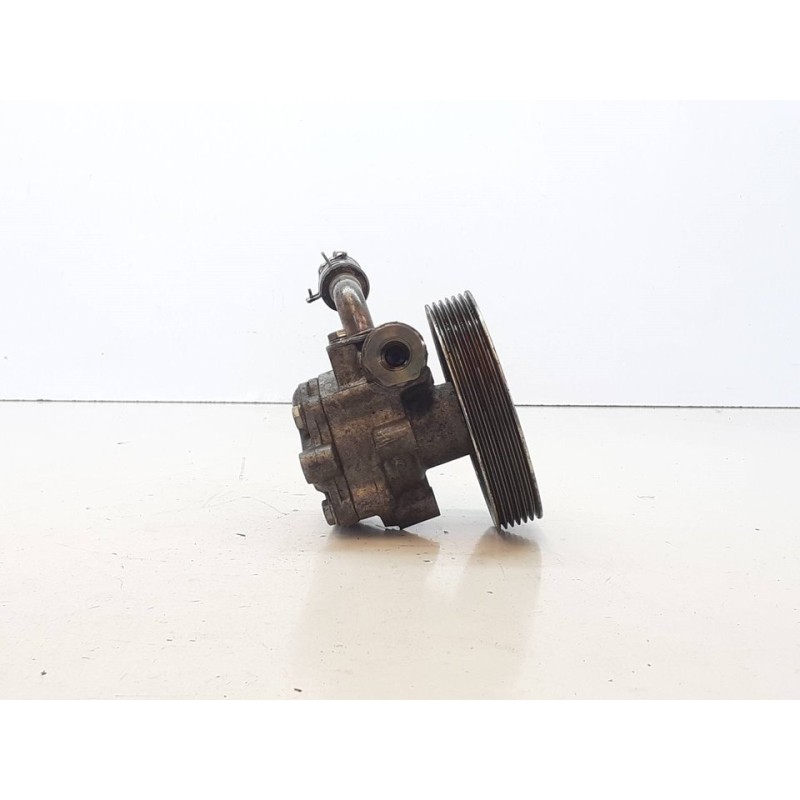 Recambio de bomba direccion para ford fiesta (cbk) 1.4 tdci cat referencia OEM IAM 3
