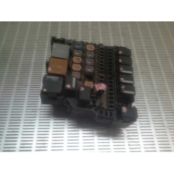 CAJA RELES / FUSIBLES 5W5T012END 