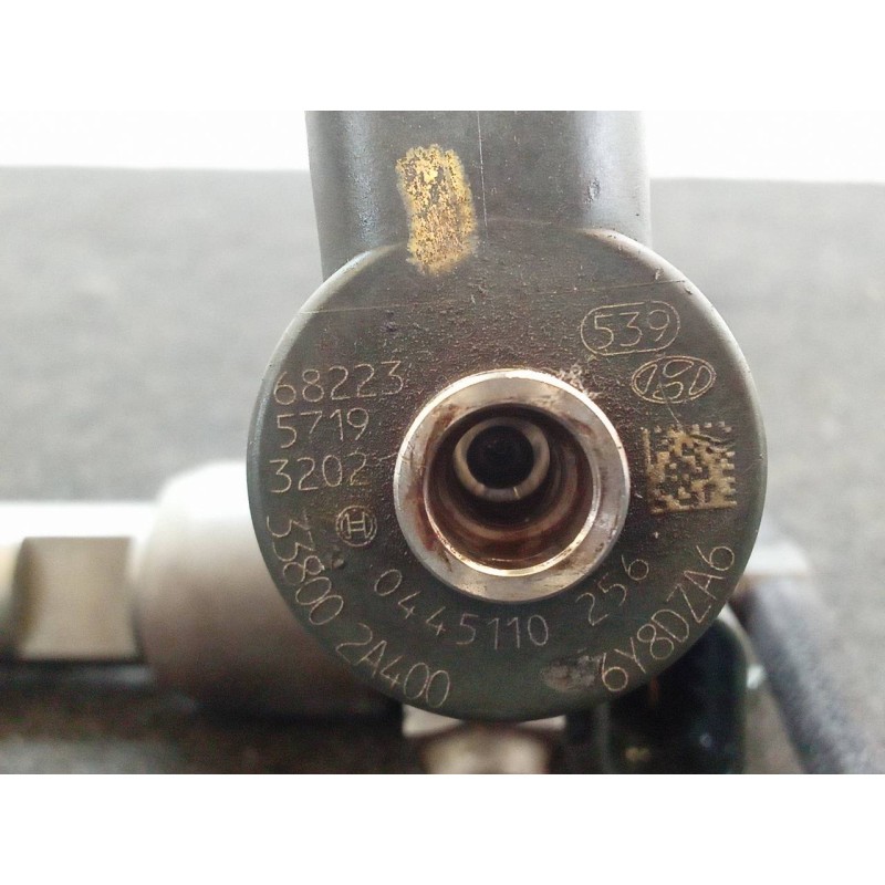 Recambio de inyector para kia rio 1.5 crdi ex1 referencia OEM IAM 0445110256  BOSCH 4