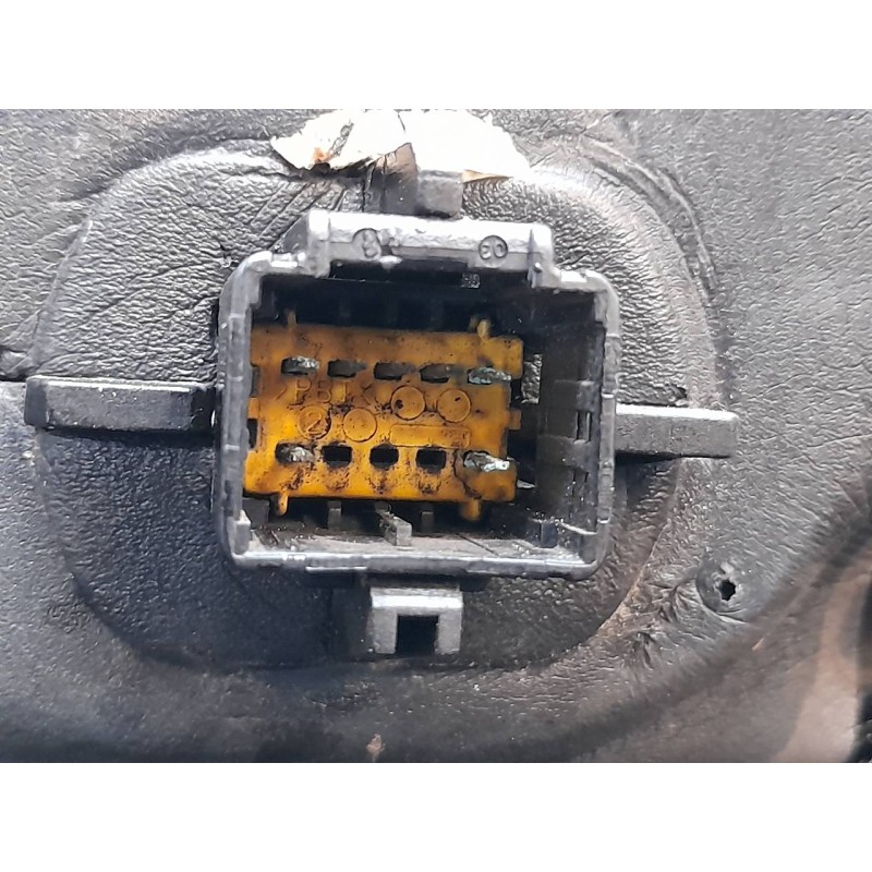 Recambio de retrovisor derecho para renault scenic ii confort authentique referencia OEM IAM - Blanco 2